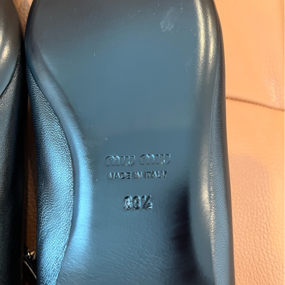 Beautiful Black Italian Leather Miu Miu Ballet Fl… - image 5